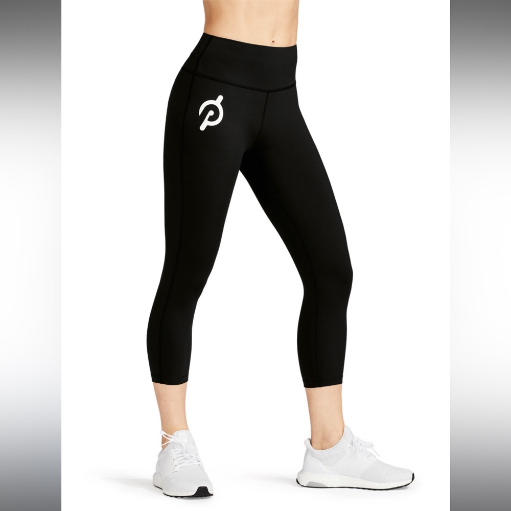 Peloton Essential Capri - Black XL nwt in package